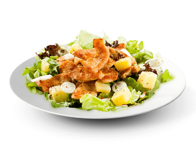 Salade verte, tomates, olives, pomme de terre, poulet épicé